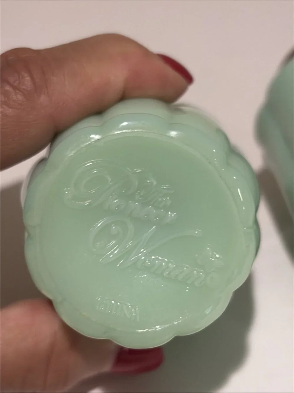 The Pioneer Woman Timeless Beauty Jade Milk Glass Salt & Pepper Shakers EUC